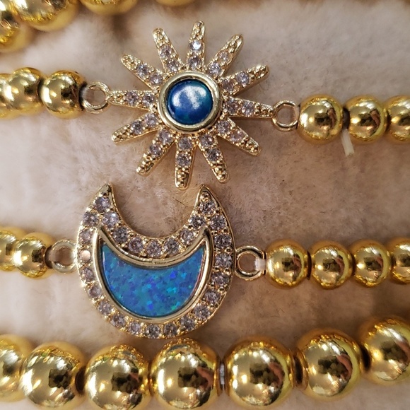 Arm Candy by Eye Candy L.A. "Myra" Moon and Sun Boxed Bracelet Set - Picture 4 of 5